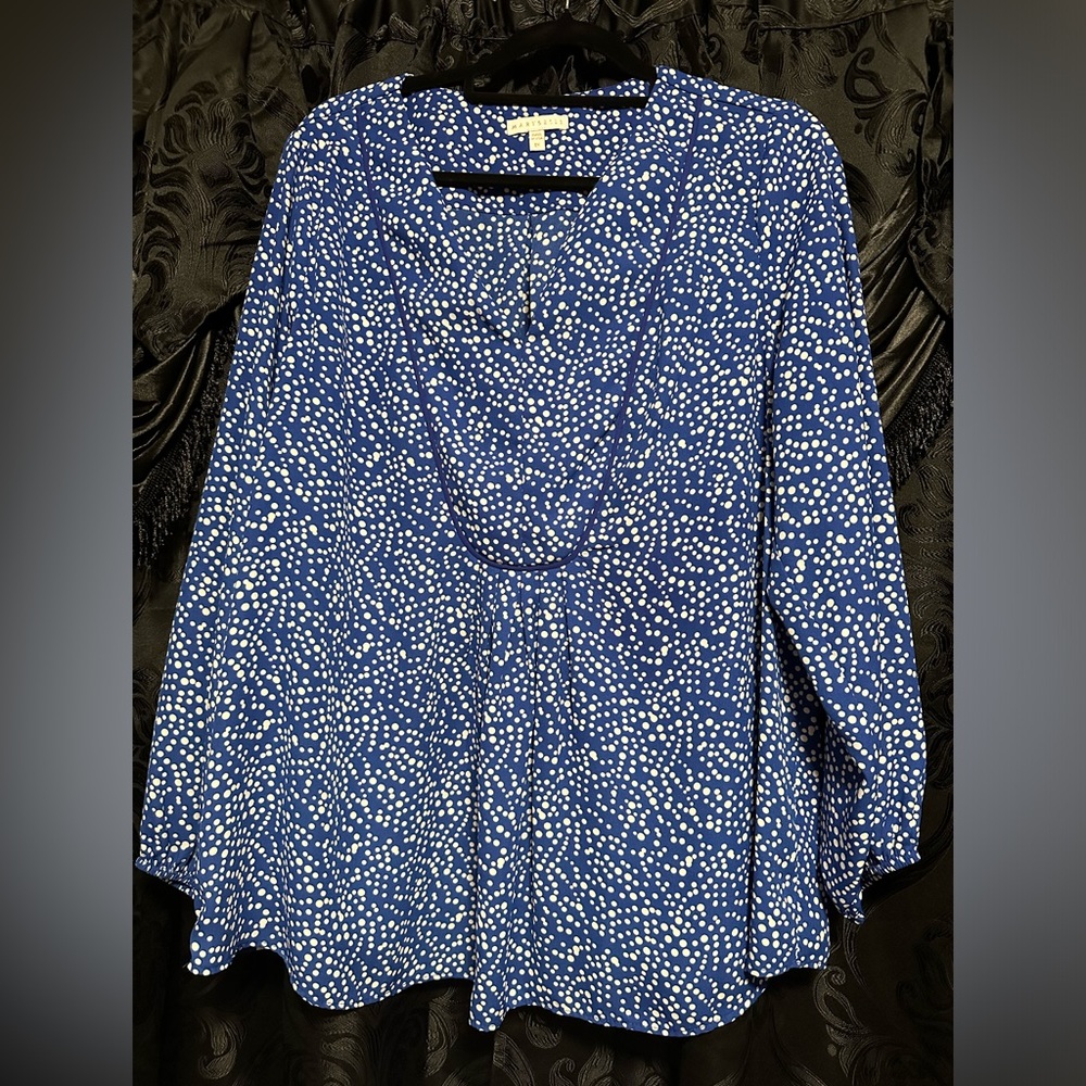 Marybelle Co. Blouse, Blue white dots